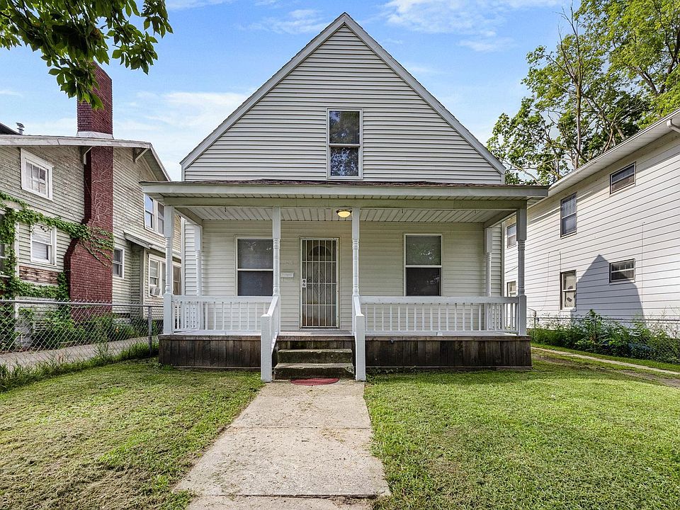 1st image of 1128 E Bowman St
