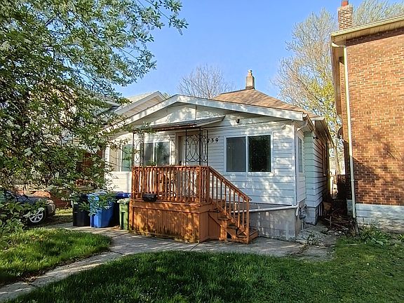 3rd image of 739 Campbell Ave