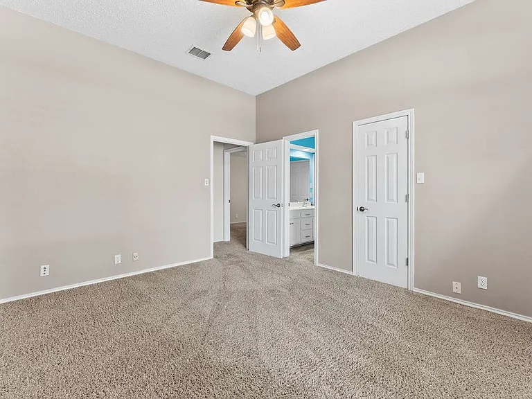 5309 Ridgefield Ct — Photo 28