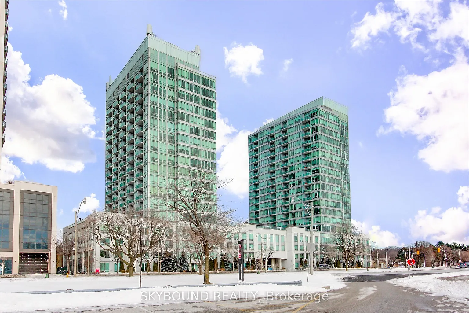 1900 Lake Shore Blvd W #1006 photo 1
