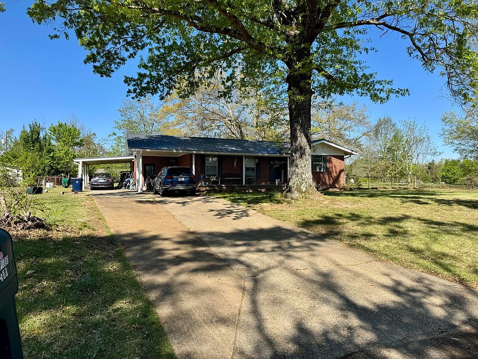 1st image of 200 Windham Dr