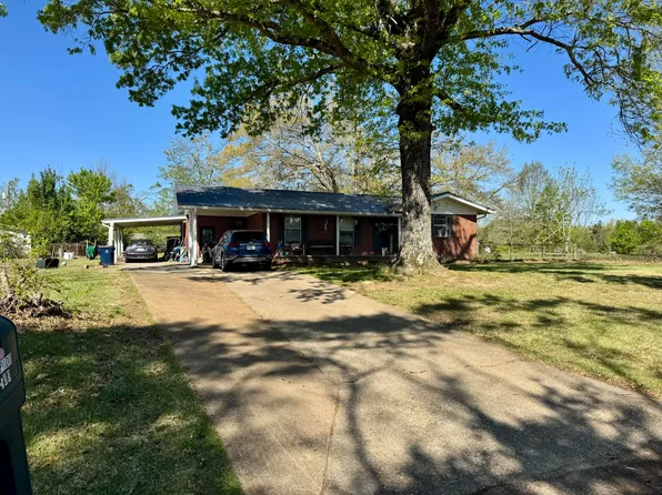 200 Windham Dr, Booneville, MS 38829