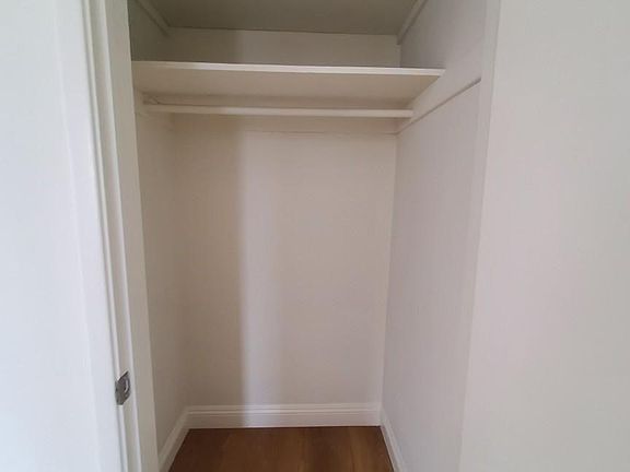 5th image of 6601 Crenshaw Blvd #10