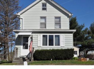 8 Morton St, Garnerville, NY 10923