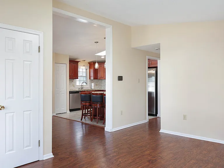 16 Pine Tree Ln — Photo 14
