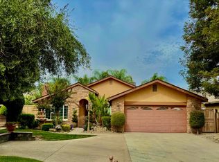 4062 W San Jose Ave, Fresno, CA 93722