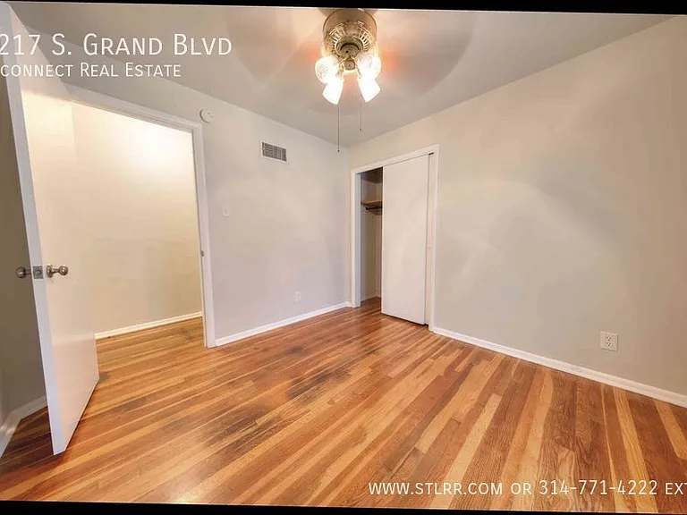 5217 S Grand Blvd — Photo 15