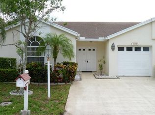 3507 Westminster Dr, Greenacres, FL 33463