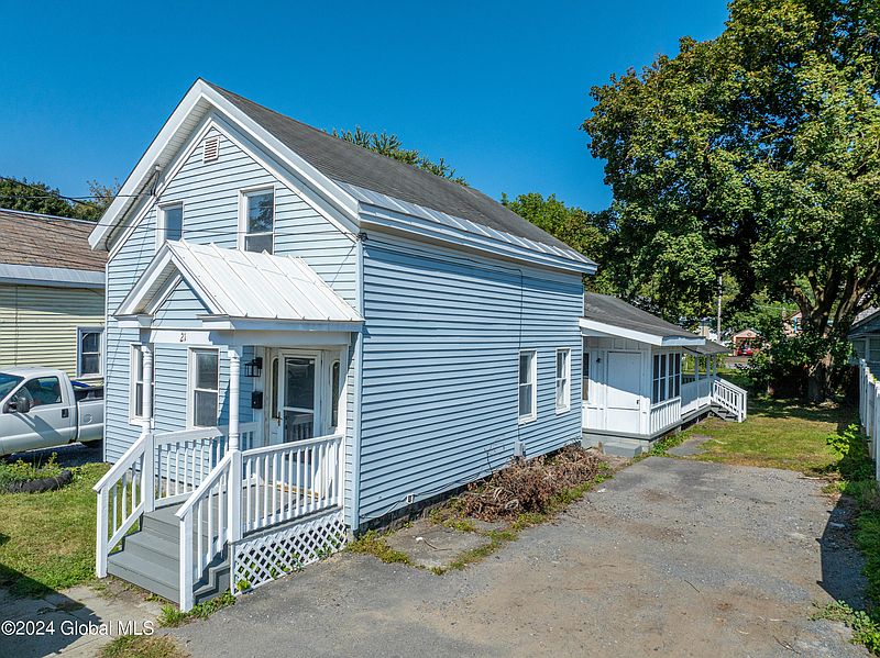 3rd image of 21 Taylor Street