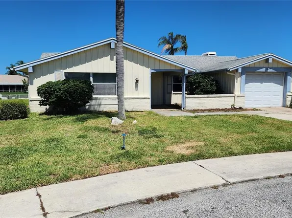 3627 Ortona Dr, Holiday, FL 34691