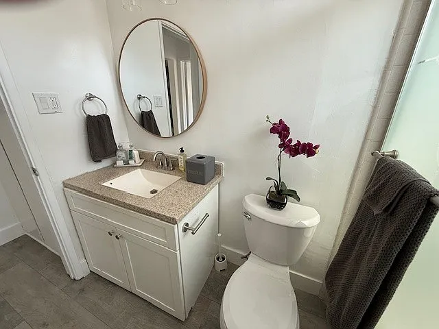203 S Curtis Ave #B — Photo 6