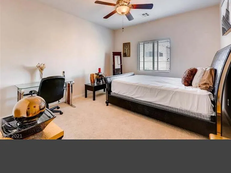 9242 Wittig Ave — Photo 36