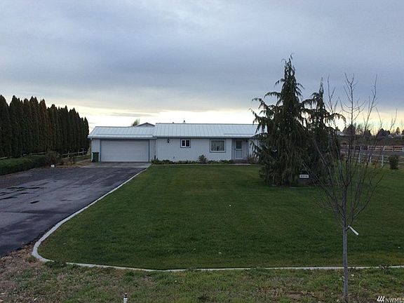 3rd image of 5276 Crystal Springs Pl NE