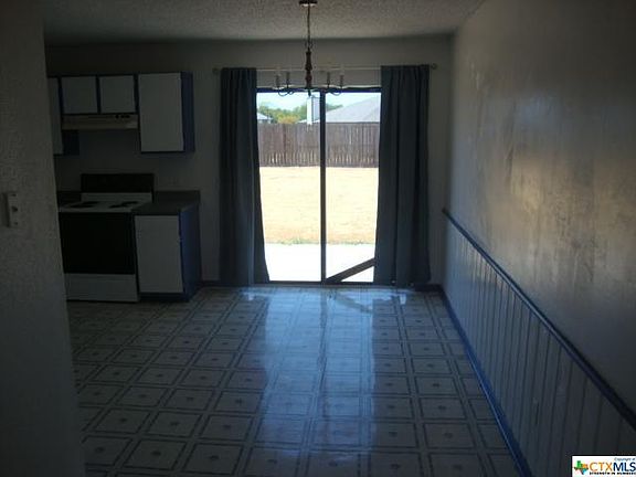 4th image of 2603 Bermuda Dr APT C