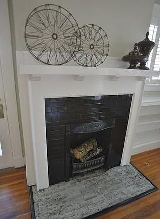 3rd image of 4020 Chevy Chase St