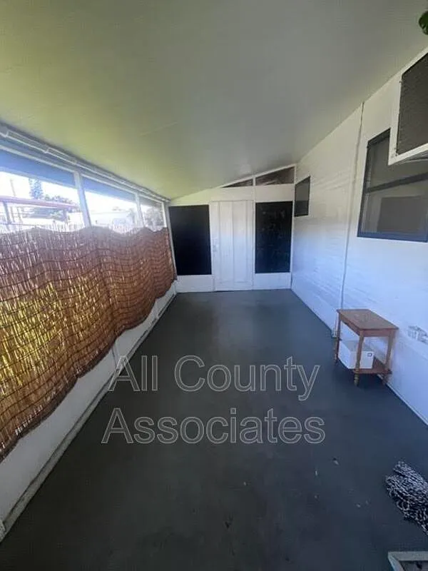 2 bed, 1.0 bath, 470 sqft, $1,295 — Photo 3