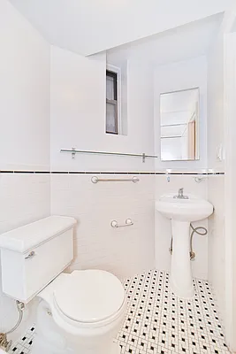 Rented by Living New York | media 28