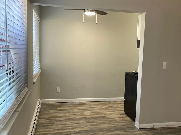 154 W Powers Cir — Photo 20
