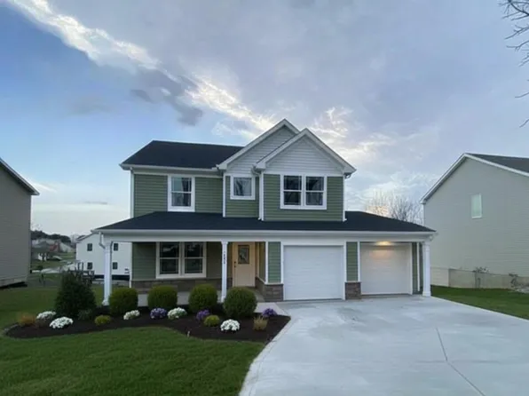 912 Eastern Ave, Bellefontaine, OH 43311