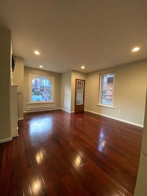 Building Photo - 815 Wynnewood Rd #1