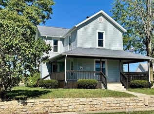 138 E Smithfield St, Bradford, OH 45308