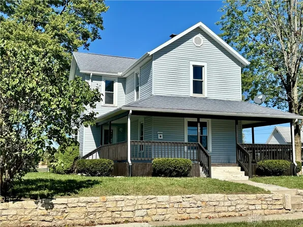 138 E Smithfield St, Bradford, OH 45308