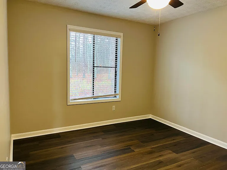 145 Pine Ter #155 — Photo 22