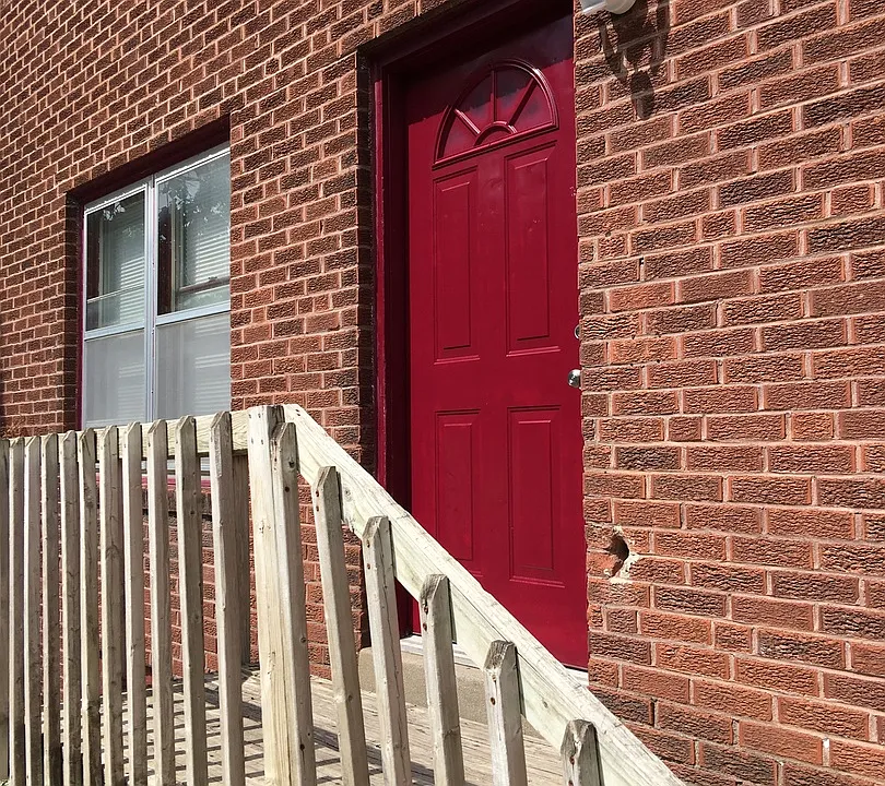 201 W Washington St