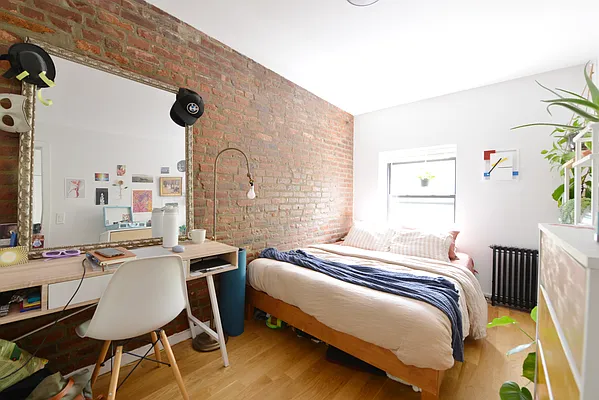 Rented by Corcoran | media 13