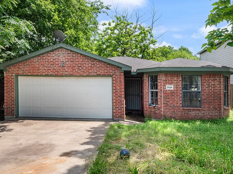 2526 Exeter Ave — Photo 6