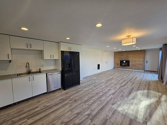5th image of 1903 Pike Ave #2