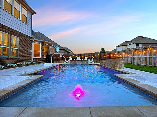 913 Basket Willow Ter, Haslet, TX 76052
