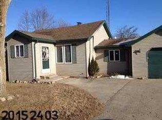 5633 Harrington Rd, Croswell, MI 48422