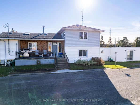 1563 Thompson Rd, Fort Erie, ON L2A 5M4