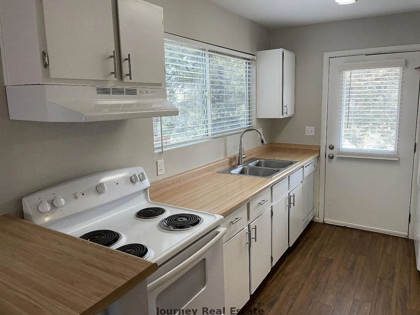 Cedar Ridge Apartments — Photo 4