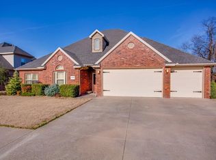 11407 Club House Pkwy, Farmington, AR 72730