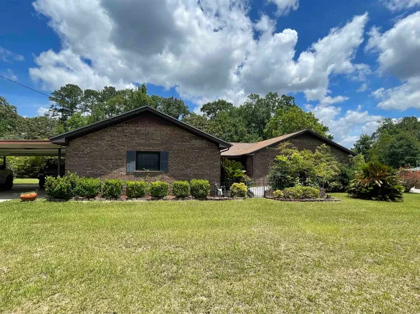 214 Carol Ann Dr, Opp, AL 36467