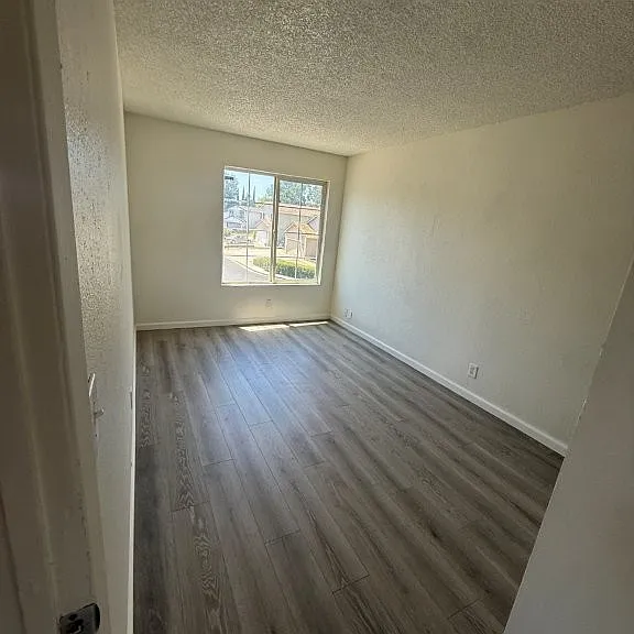 131 Glasgow Way — Photo 57