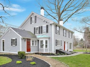 560 Bay Rd, South Hamilton, MA 01982