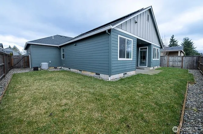 10705 NE 99th St — Photo 38