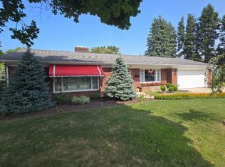 911 Shenk Ave, Erie, PA 16505