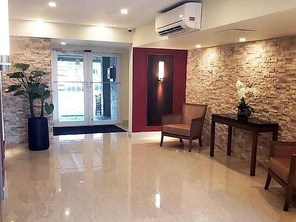 3rd image of 200 Diplomat Parkway #636