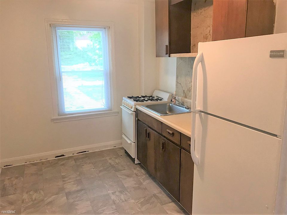3904-1 kitchen 2