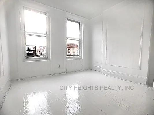 Rented by City Heights Realty | media 46