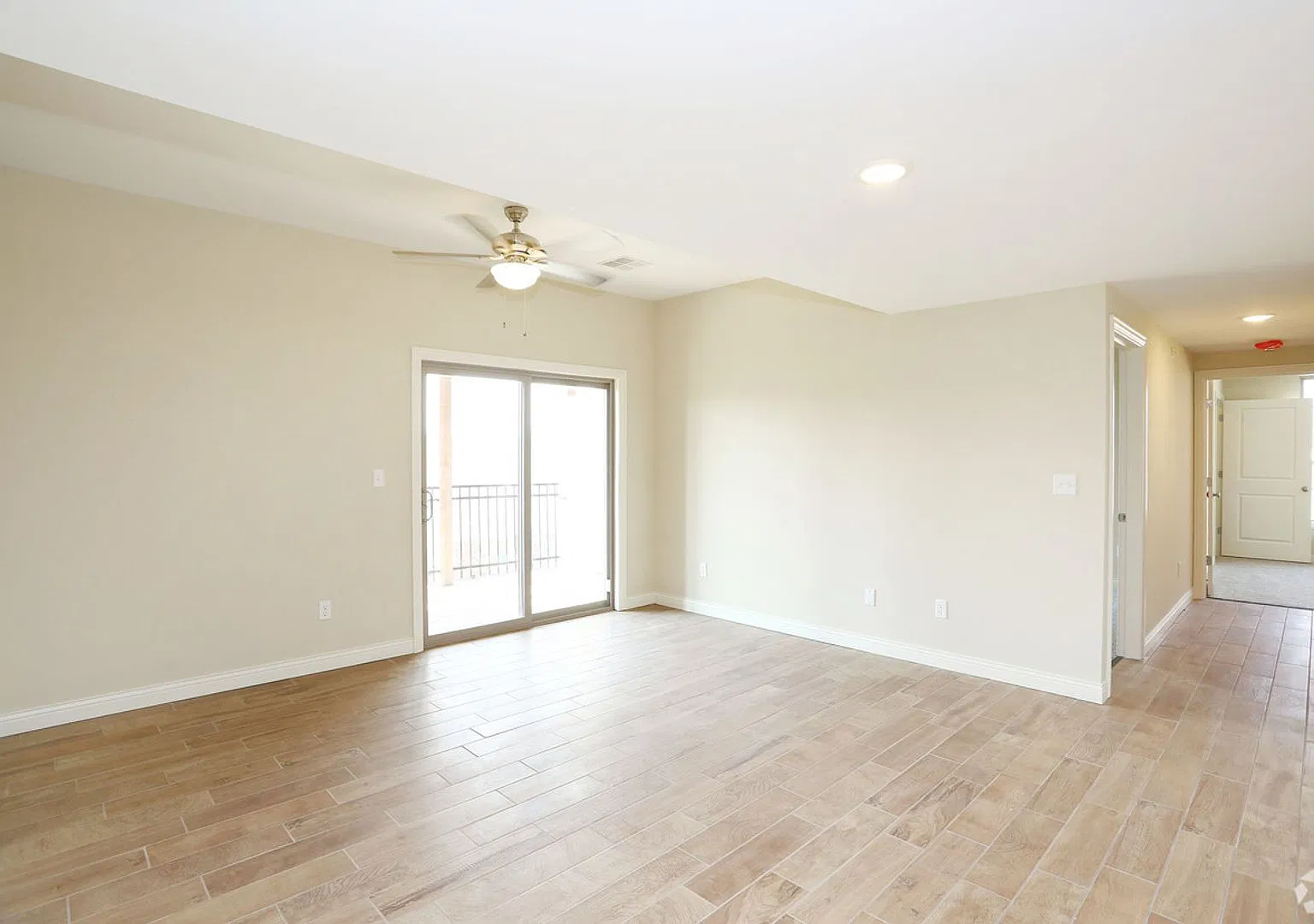 Park View - 3 bed 3 bath — Photo 4