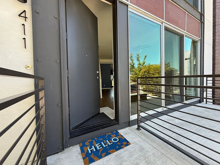 411 Garden St — Photo 3