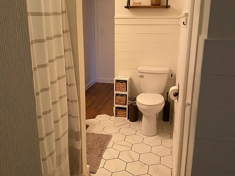 1424 Cherokee Dr — Photo 6