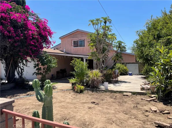 698 W Phillips Blvd, Pomona, CA 91766