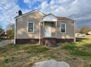 715 McPherson St, Greensboro, NC 27405