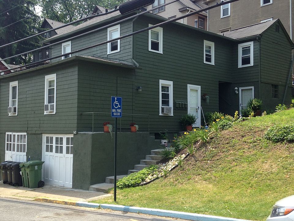 1st image of 542 Pennsylvania Ave APT D